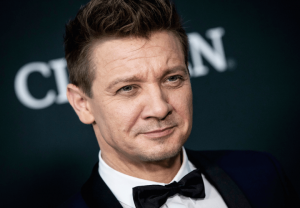 #SaveSpiderMan: Jeremy Renner Wants The MCU To Keep Spider Man  