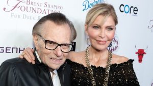 Larry King Divorce: I Never Expected It – Wife  