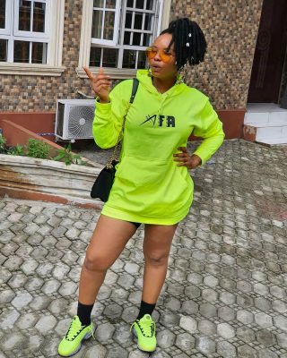 ‘Talk To Your Village People Or See A Doctor’ – Yemi Alade To Haters  