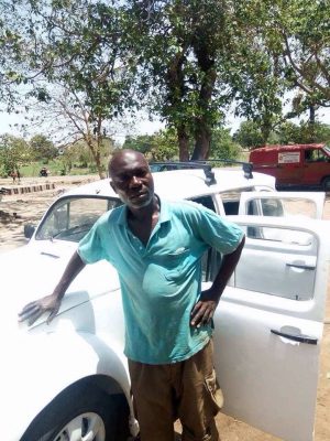 Nigerian Technician Converts Volkwagen Beetle Into Rolls Royce [PHOTOS]  