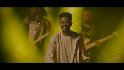 The Lovely Moment Johnny Drille Helped A Fan Propose To His Girlfriend [VIDEO]  