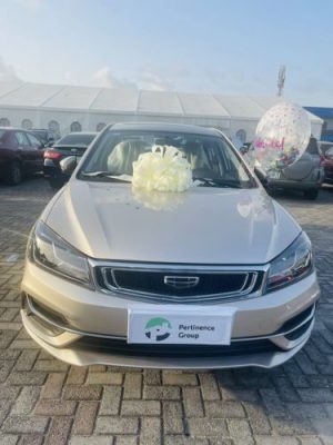 Comedian, Woli Arole Gets Brand New Car As A Wedding Gift  