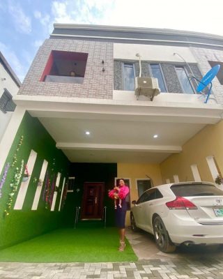 Actress, Etinosa Idemudia Becomes A Proud House Owner In Lagos  