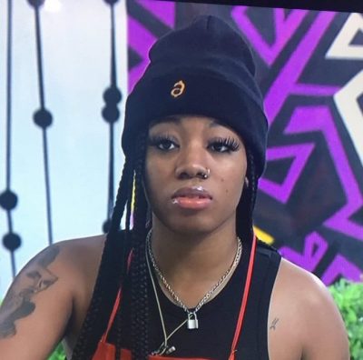 #BBNaija: Sammie Apologizes To Angel, Wants Her To Focus On The Game  