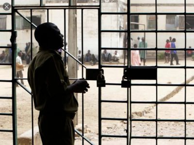 Inmates On The Run As Oyo Prison Is Under Attack  