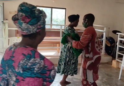 New Born Baby Abandoned On Church Altar In Akure [VIDEO]  