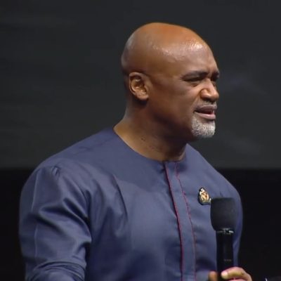 Pastor Paul Adefarasin Apologizes To Lagos State Govt, Rebukes Congregation At ‘The Experience’  