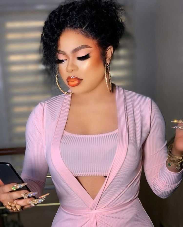 Nigerians React To Video Of Muslim Clerics Praying For Bobrisky At House Warming Party  