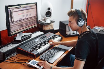 5 Surprising Benefits of Custom Music Production for Your Brand  