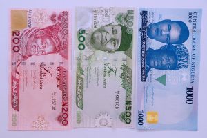 Confusion As New Naira Note Shortage Takes Toll On Nigerians  