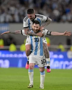Messi Reaches 800 Career Goals With Panama Free-kick  