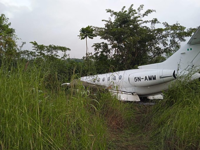 Private Aircraft Narrowly Avoids Disaster in Ibadan Airport Crash Landing  