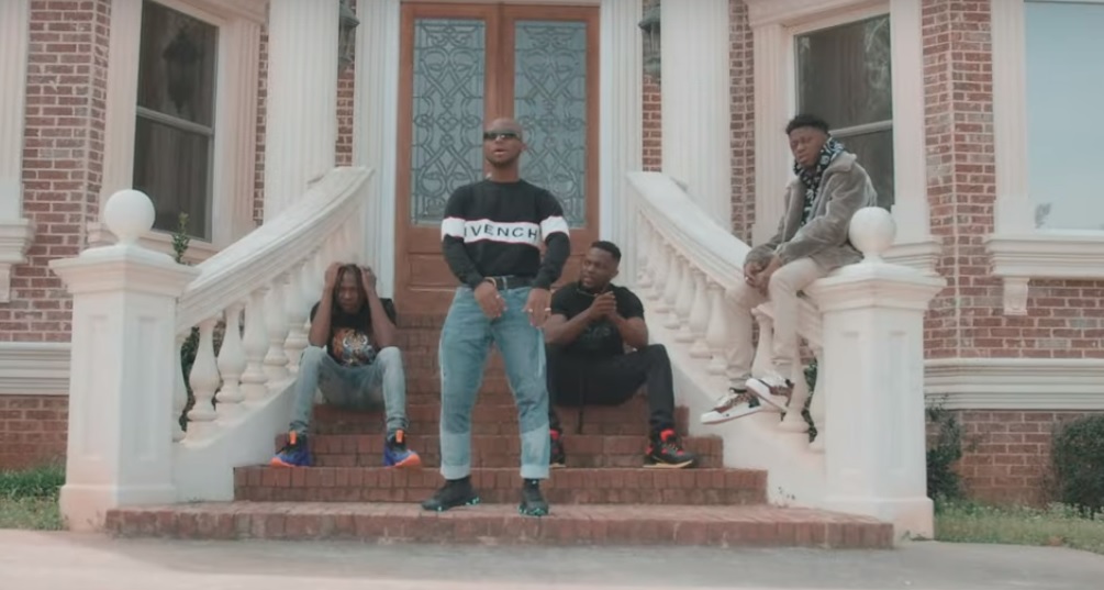 R2Bees ft. King Promise - Picture  