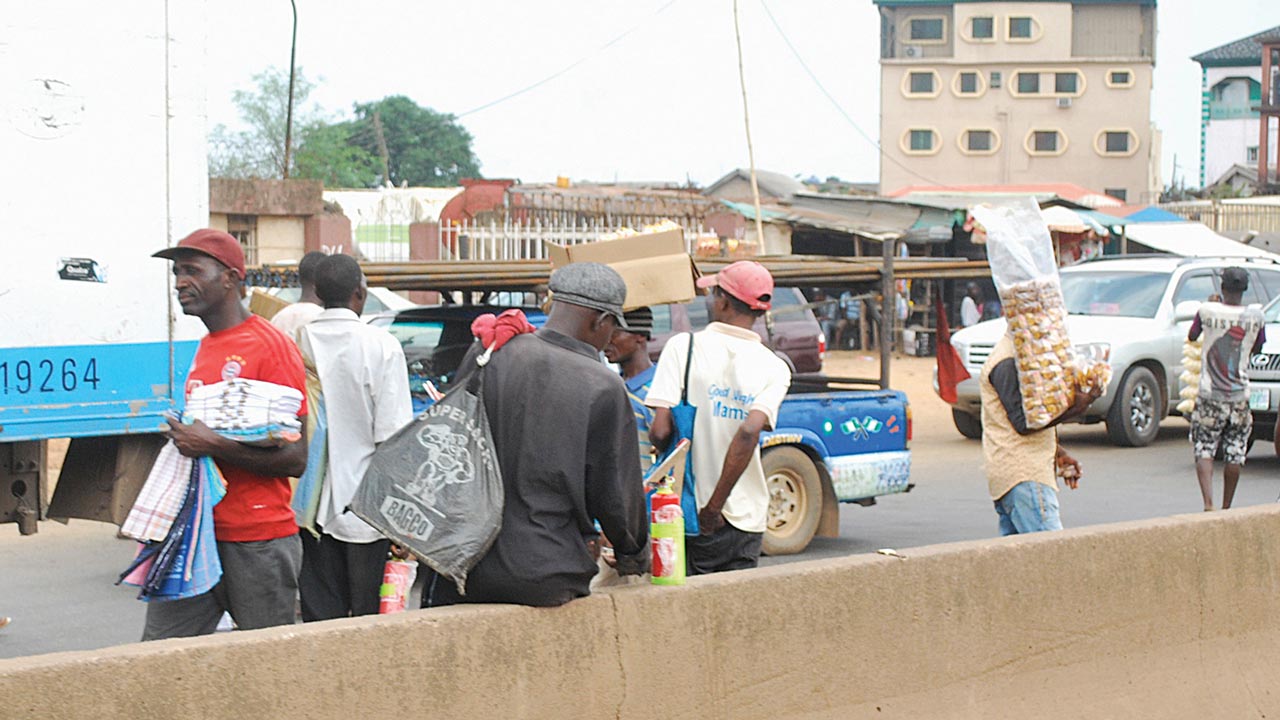 Man Rewards Hawker For Letting Him Drive Off With The Promise Of Paying Later  