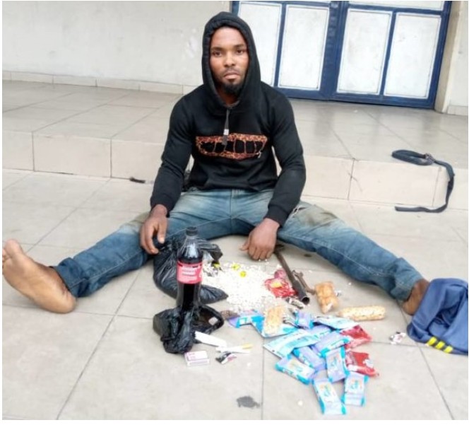 Plumber Arrested In Port Harcourt For Stealing Biscuits And Beverages  