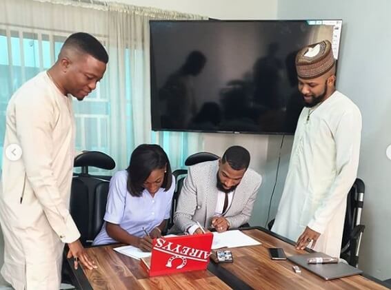Mike Of BBNaija & Wife, Perri Sign To Banky W's Empire Mates Entertainment (EME)  