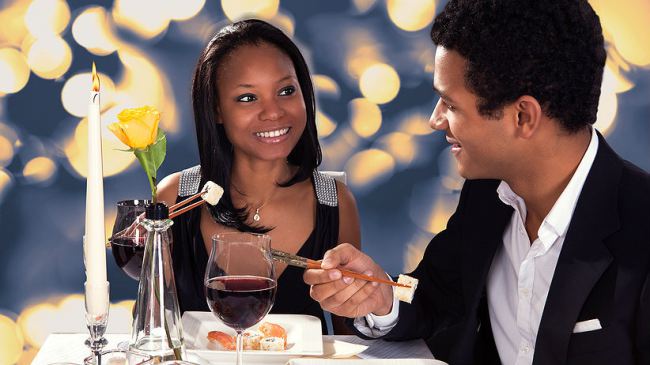 10 Things You Should Avoid On A First Date  