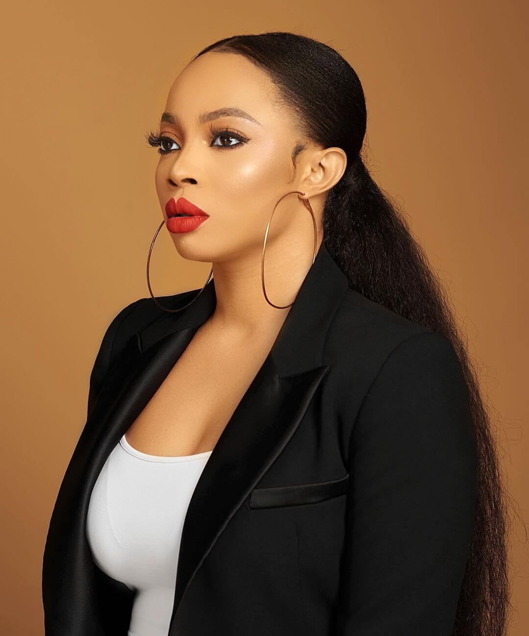 Toke Makinwa Denies Rumors Of Losing Banana Island Mansion  
