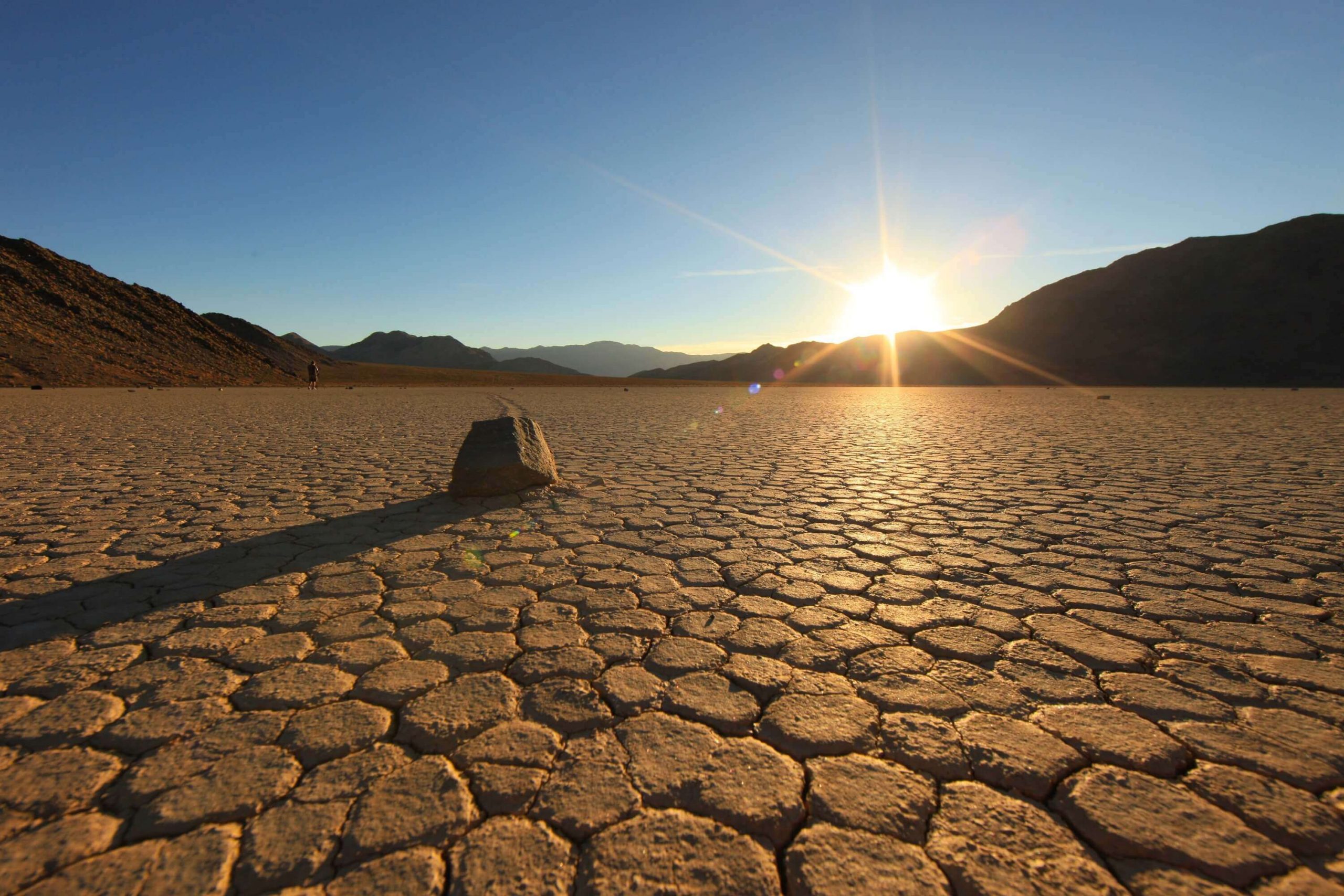 Death Valley, California Records Highest Temperature On Earth