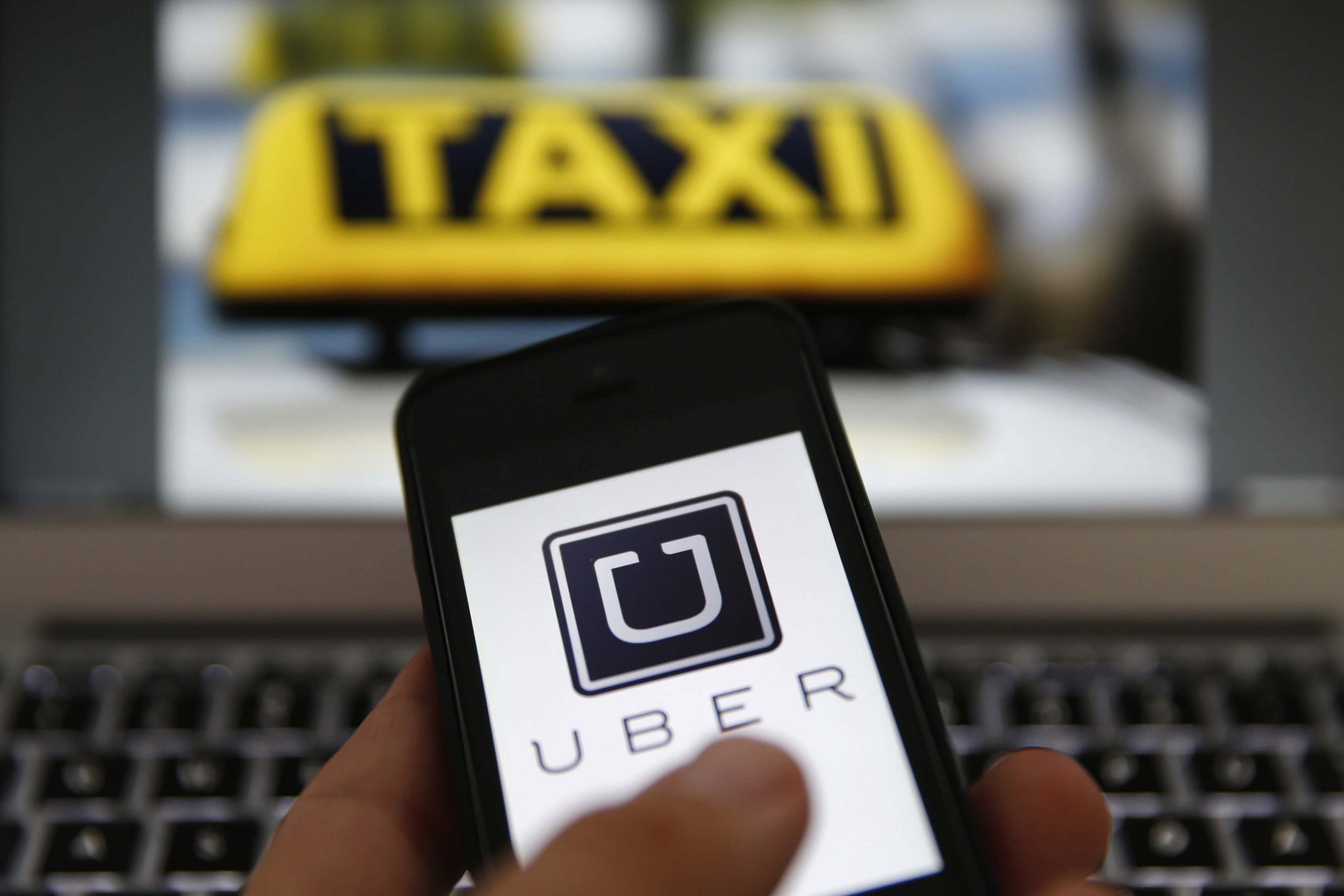 Uber: Nigerians Weigh In On Lagos State Government’s Strict Regulations On Ride-Hailing Companies  