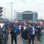 #PHProtest: Port Harcourt Residents Take Protest To Govt House Despite Wike's Warning  