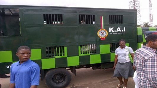 Lagos Govt. Warns Traders Against Selling Goods At Bridges, Walkways, Others  