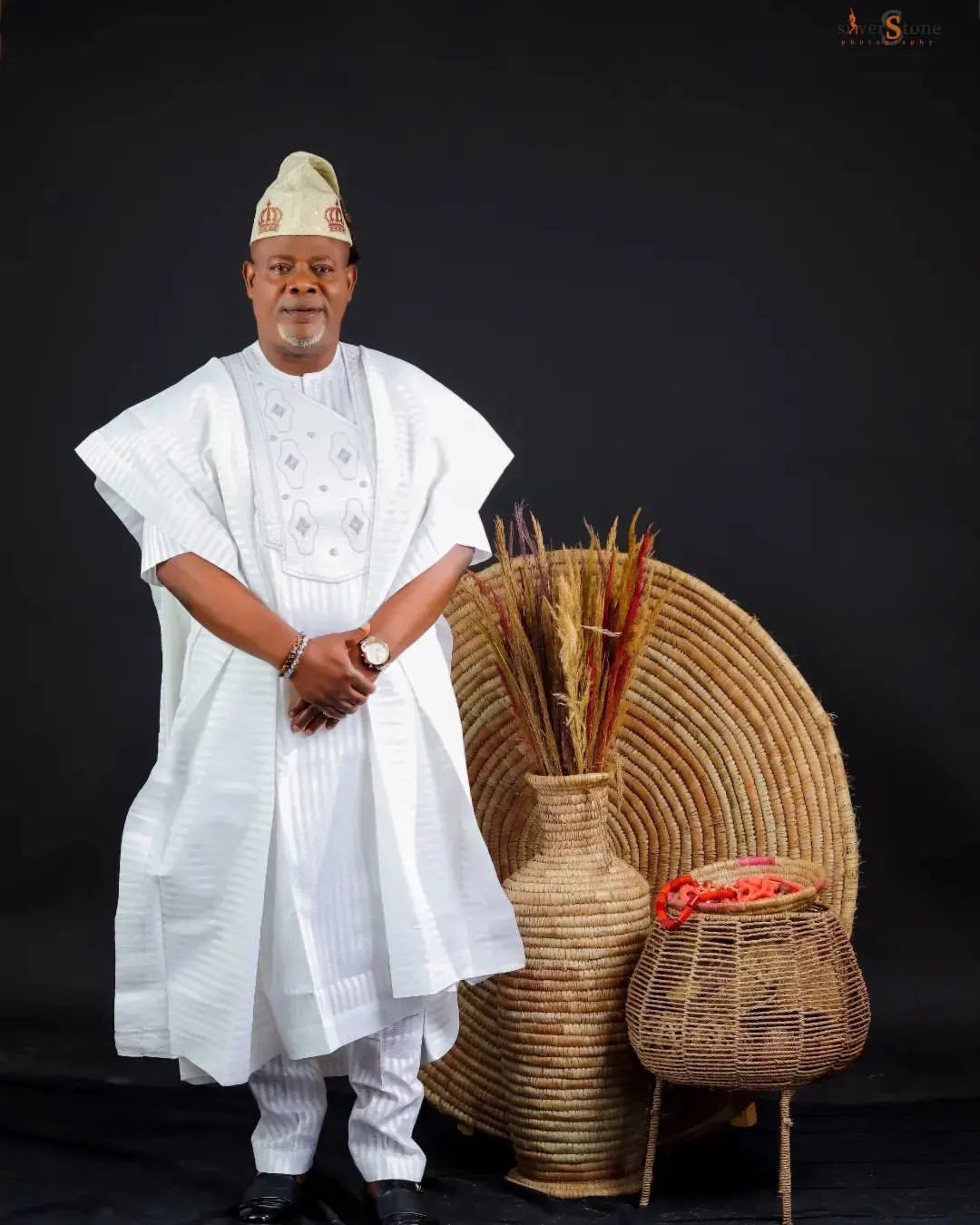 I Don't Believe In Chasing A Woman - Saga  