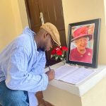 Reactions As Comedian Cute Abiola Opens Condolence Register For Queen Elizabeth  