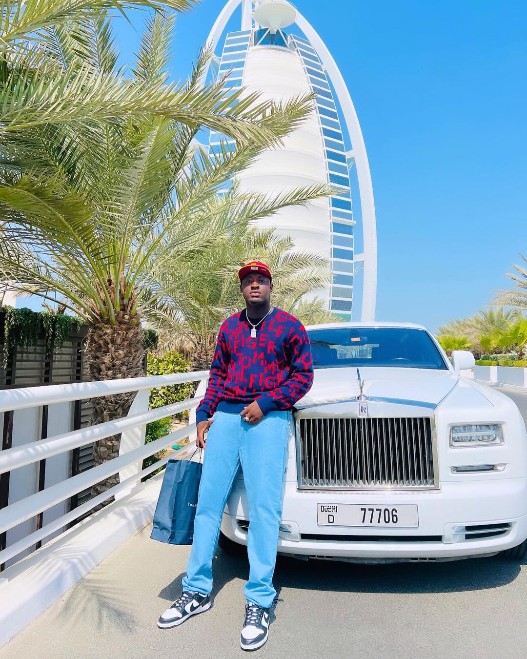 Carter Efe Celebrates 21st Birthday  