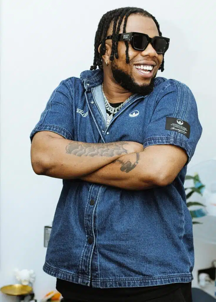 Dan Dizzy Claps Back, Carpets Caramel Plugg for Broke-Shaming Him  