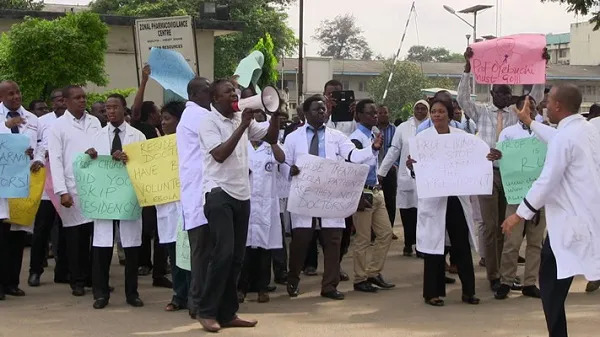 Health Workers Suspend Strike, Give Government 21-Day Deadline  