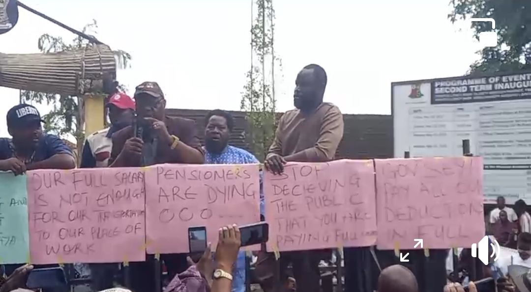 Oyo Workers Stage Protest, Demand Review Of Allowances  