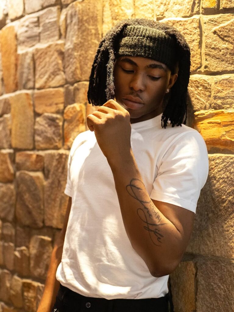 Fola’s Voice Is Loud Enough to Break the Silence  