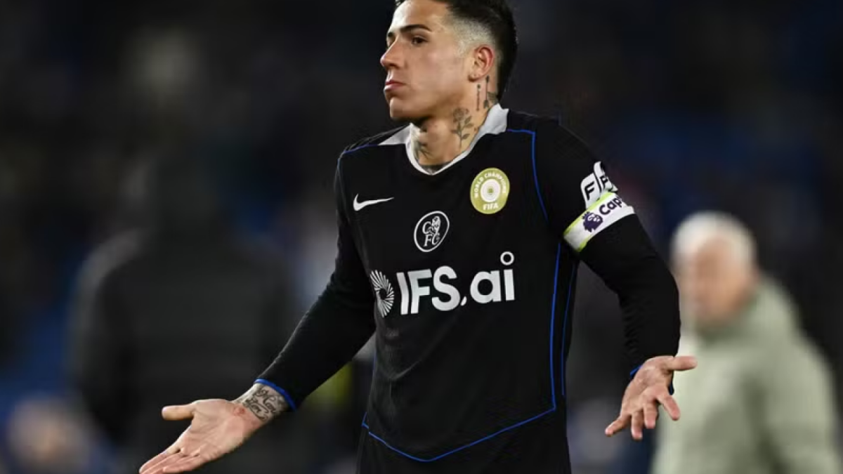 Wait, Enzo's not leaving Chelsea? Plot twist we didn't see coming  